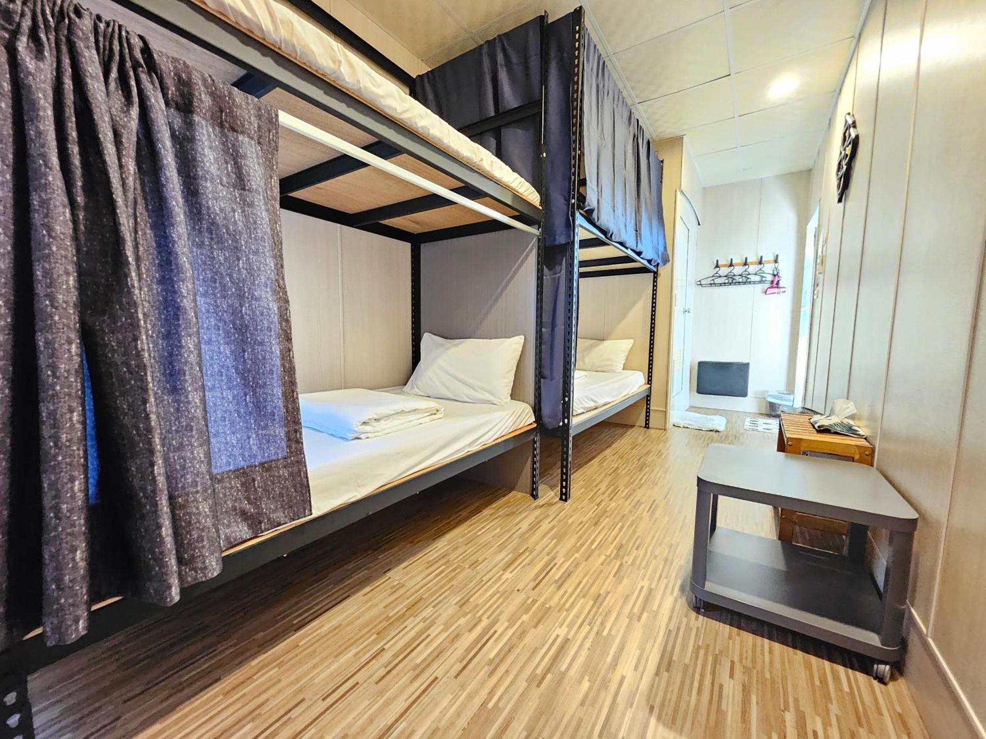 舞浪海景旅店 Hotel Xiaoliuqiu Luaran gambar