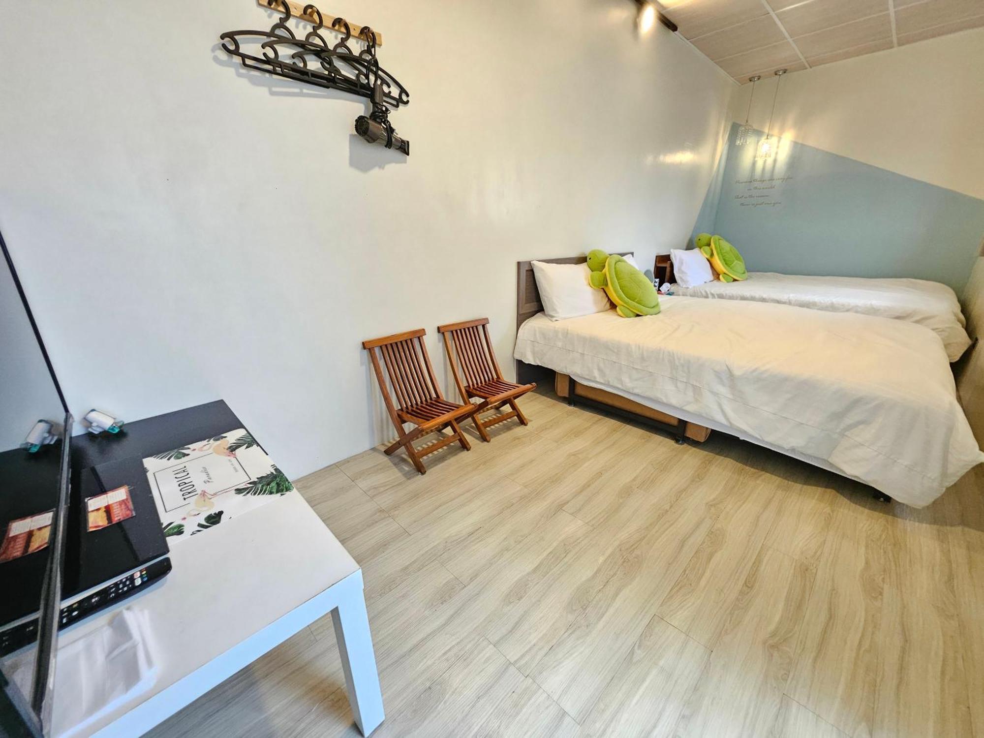 舞浪海景旅店 Hotel Xiaoliuqiu Bilik gambar